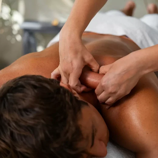 masaje_descontraturante_centro-estetica-santa-cristina-daro